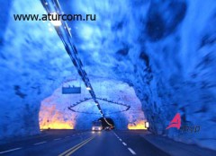 На фотографии Лаэрдальский туннель - самый длинный в Норвегии - 24,5 км
